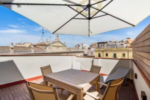 Roman Circus Apartments