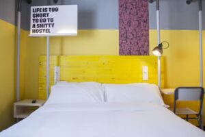 room00 Valencia Hostel