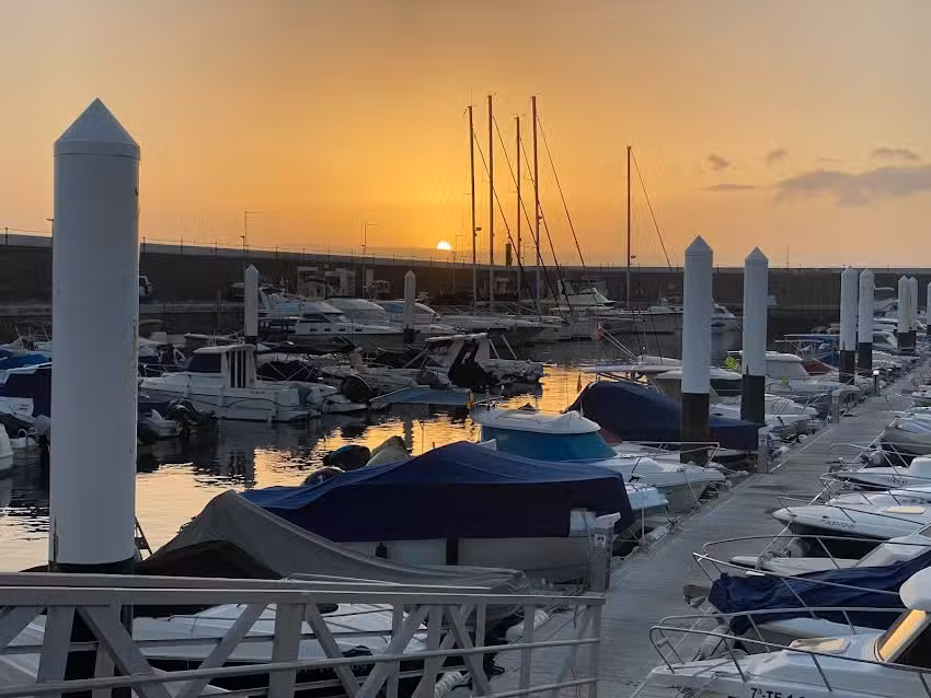 Rooms privates for rent close to the beach!