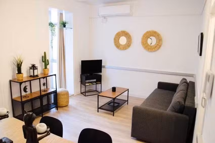 Sagrada Familia Comfy apartment