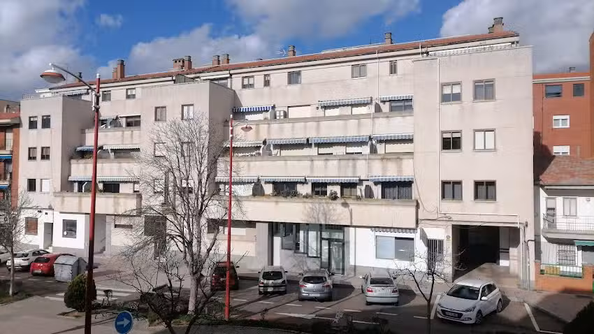 Salamanca Apartments for Rent & Bedrooms with Private Bathroom