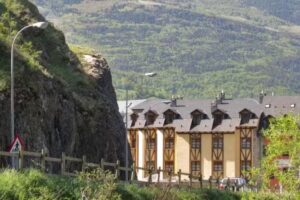 San Marsial Benasque. Hotel&Apartamentos