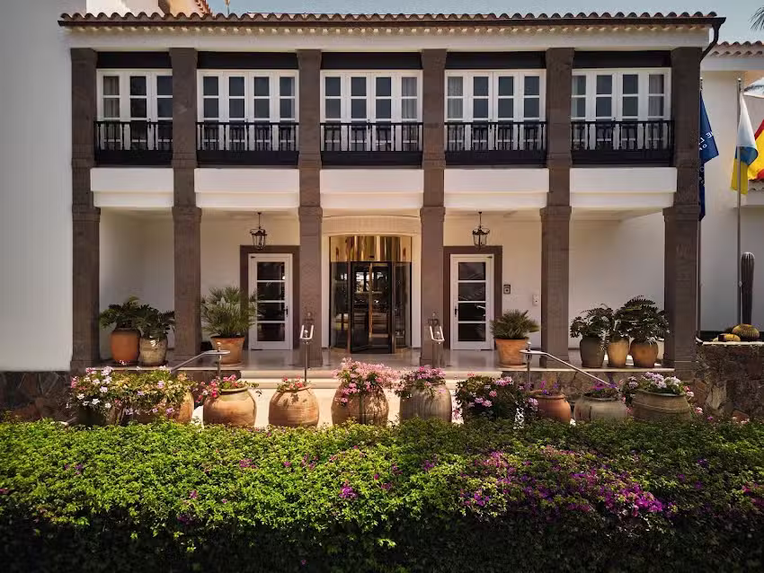 Seaside Grand Hotel Residencia