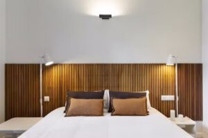 Se&ntilde;or Urgell Apartment by Olala Homes