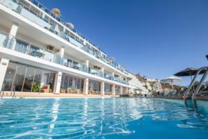 Servatur Casablanca Suites & Spa