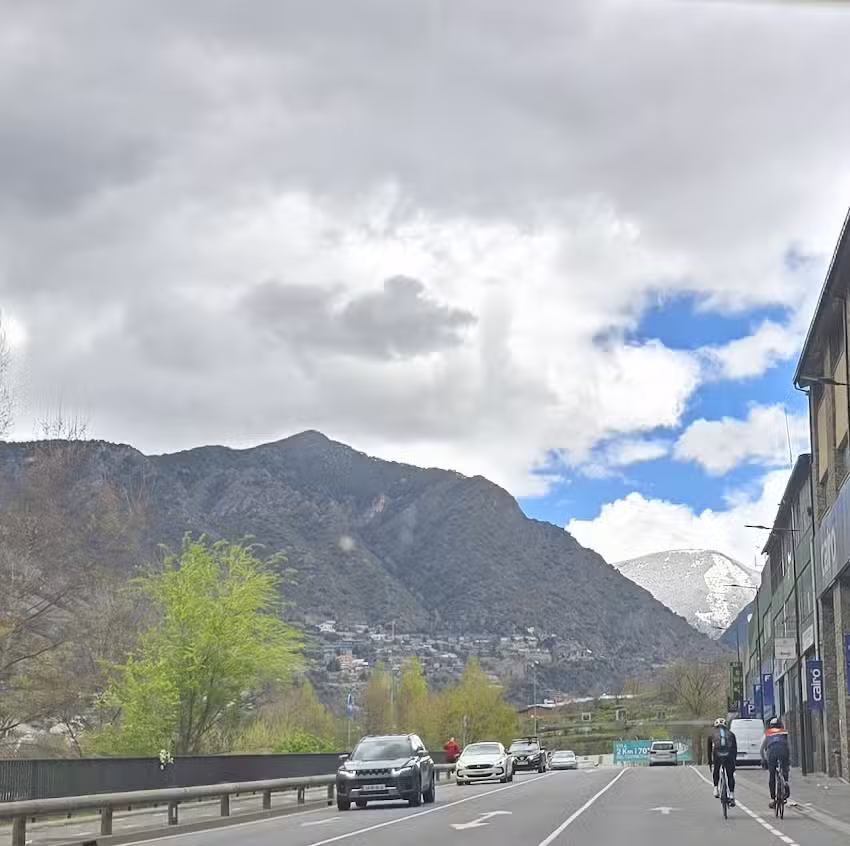 Seu D&rsquo;urgell Pyrenees Holiday Home