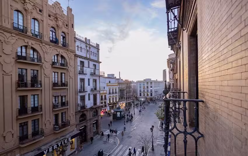 Sevilla Deluxe Suites