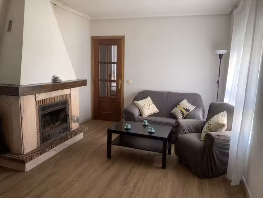 Siente Ria&ntilde;o Apartamento
