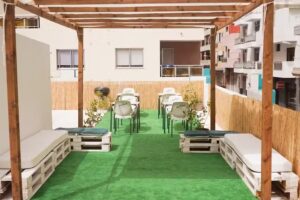 Single Fin surf Hostel