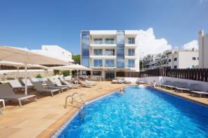 Sol Bah&iacute;a Ibiza Suites