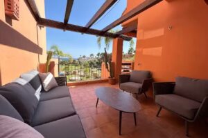 Sotoserena Pools & Tropical Garden Apartment with Sea View