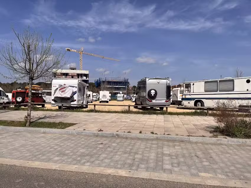 Stellplatz Girona Spanien