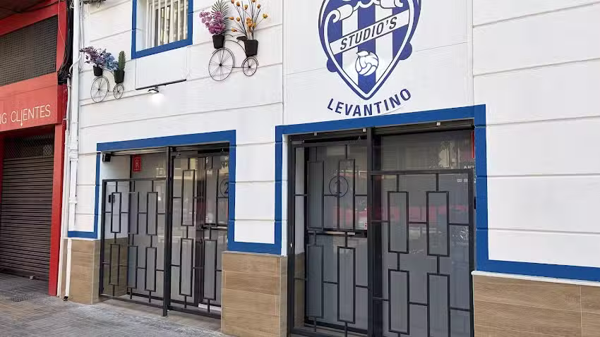 Studio&rsquo;s Levantino Vlc aceptamos bitcoin