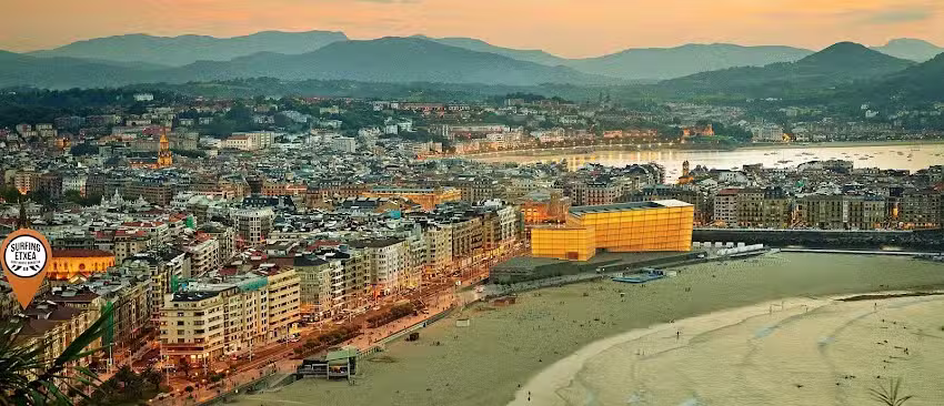 SURFING ETXEA Surf Hostel San Sebasti&aacute;n