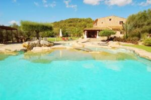 The Best Villas Pollen&ccedil;a SL &ndash; Holiday villas to rent