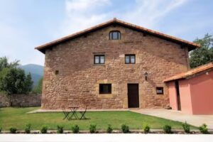 THE DEER HOUSE. Casa Rural