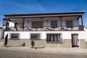 Tomé, Casa de huéspedes