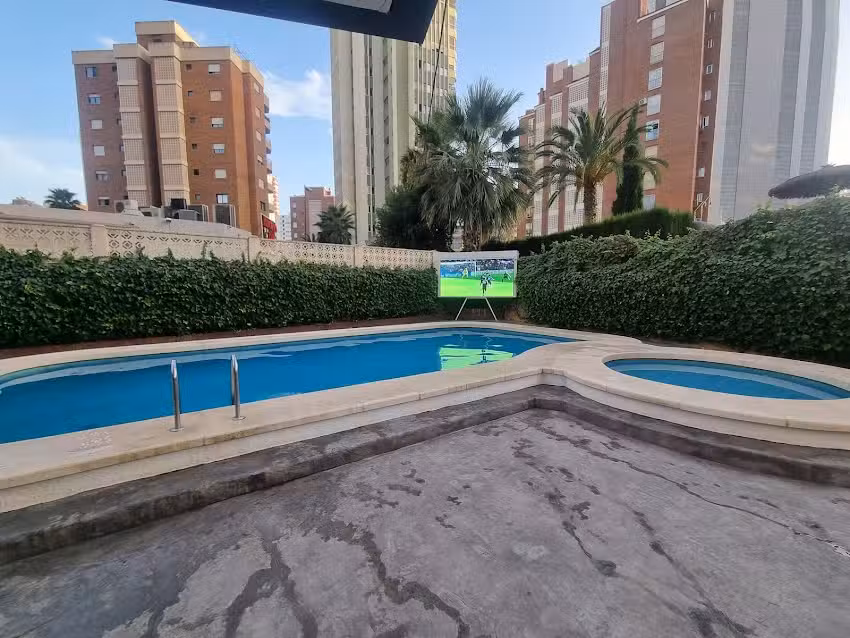 Trebol One Apartments by MC