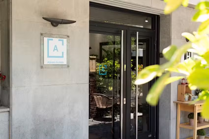 Tres Torres Atiram Hotels Barcelona