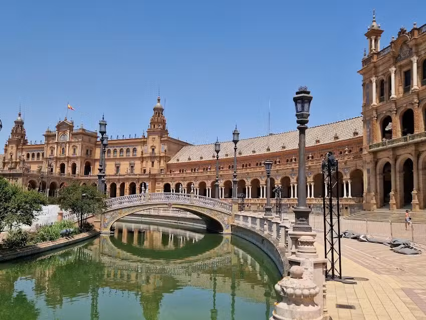 Triana Pelay Sevilla