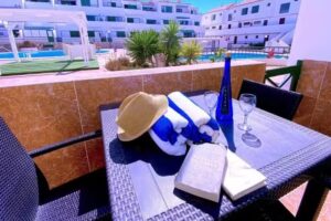 Tropicalidays Sunset Palm Tenerife &ndash; Beachfront Apartment in Costa del Silencio