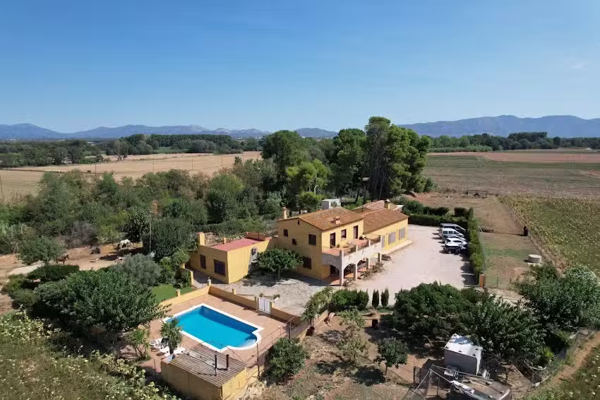 Turisme Rural Mas les Cabretes