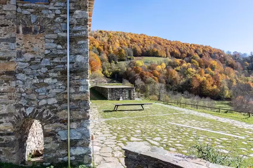 Turismo Rural La Costa de Mollo y Rutas a Caballo en Libertad