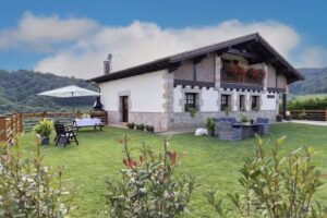 Txantxangorri landetxea