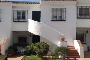 Urbanizaci&oacute;n Laja Bermeja &ndash; Apartamentos en la Barrosa