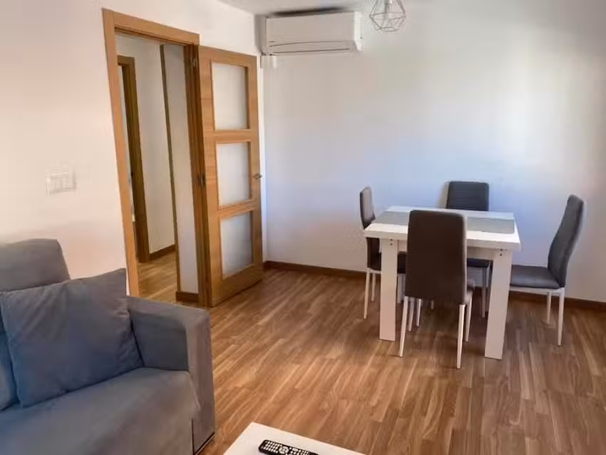 Urbanlux Apartamentos Tur&iacute;sticos Albacete