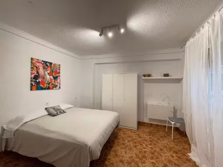 Valencia Centro Guest House