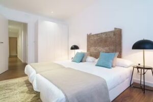 Valencia Luxury &ndash; Boutique Center