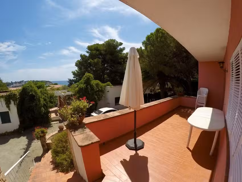 Vil&middot;les Brusi &ndash; Apartaments l&rsquo;Estel