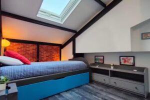 VilafraggleRock, casa de dise&ntilde;o moderno en Pontedeume