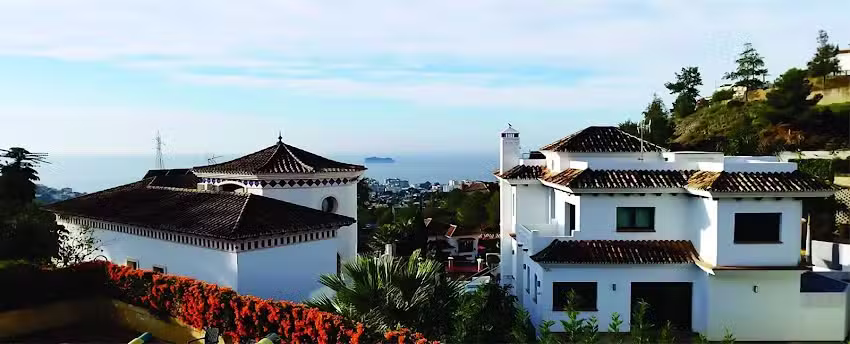 Villa &Aacute;guila Club Guest House