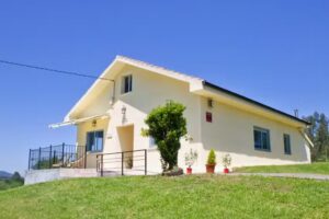 Villa Alejandra-Chalet Tur&iacute;stico