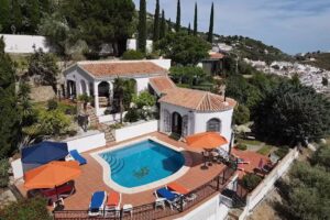 Villa Andaluc&iacute;a C&oacute;mpeta Spain