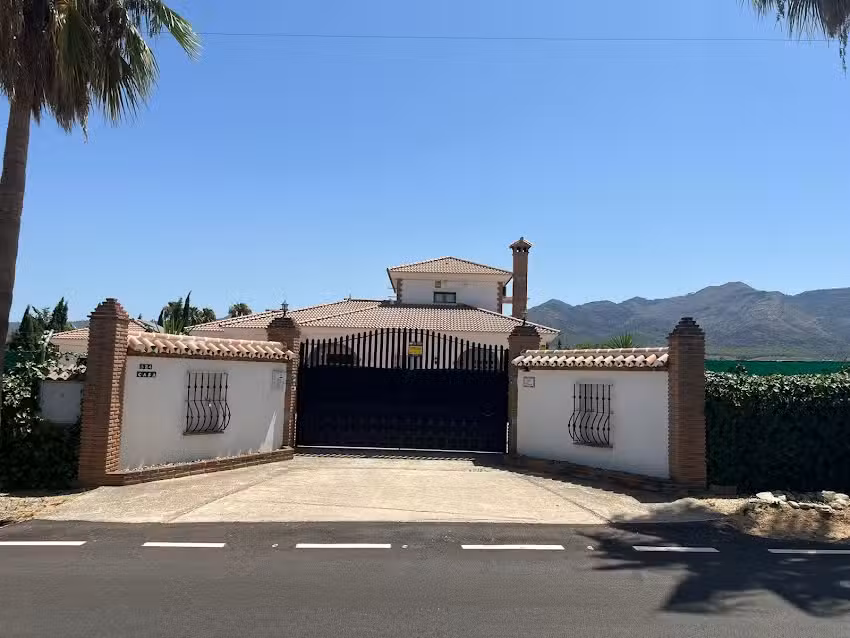 Villa Blanca M&aacute;laga