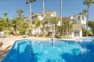 Villa Cambodunum &ndash; Apartamentos y Villas en Estepona &ndash; Costa del Sol &ndash; Andalucia &ndash; Espa&ntilde;a