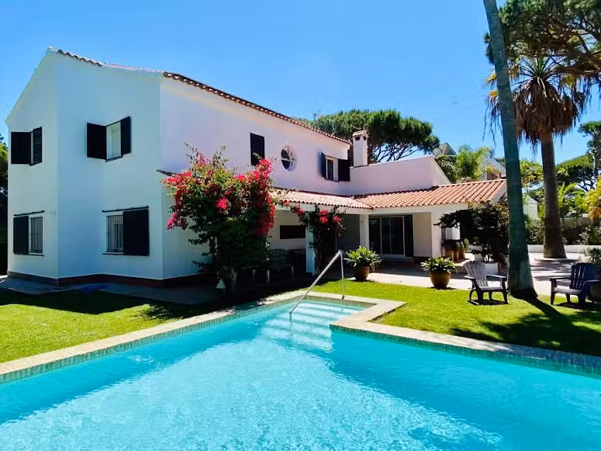 Villa / Chalet Am&eacute;rica con piscina Alquiler Urbanizacion Roche Conil de la Frontera Cadiz