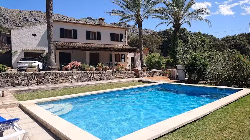 Villa Clavet, Cala San Vicente