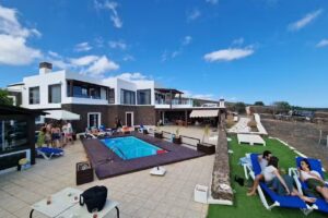 VILLA CON VISTAS AL MAR