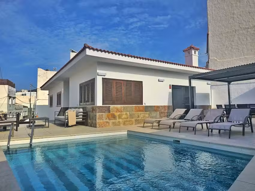 Villa de Pepe y Lola