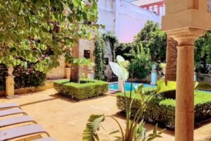 Villa Elvira, exclusive Pool and Gardens in the heart of Sevilla