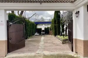 Villa Jard&iacute;n Priego