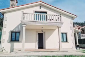 Villa Lucerna | Casa de Alquiler Vacacional en Pant&iacute;n, Valdovi&ntilde;o