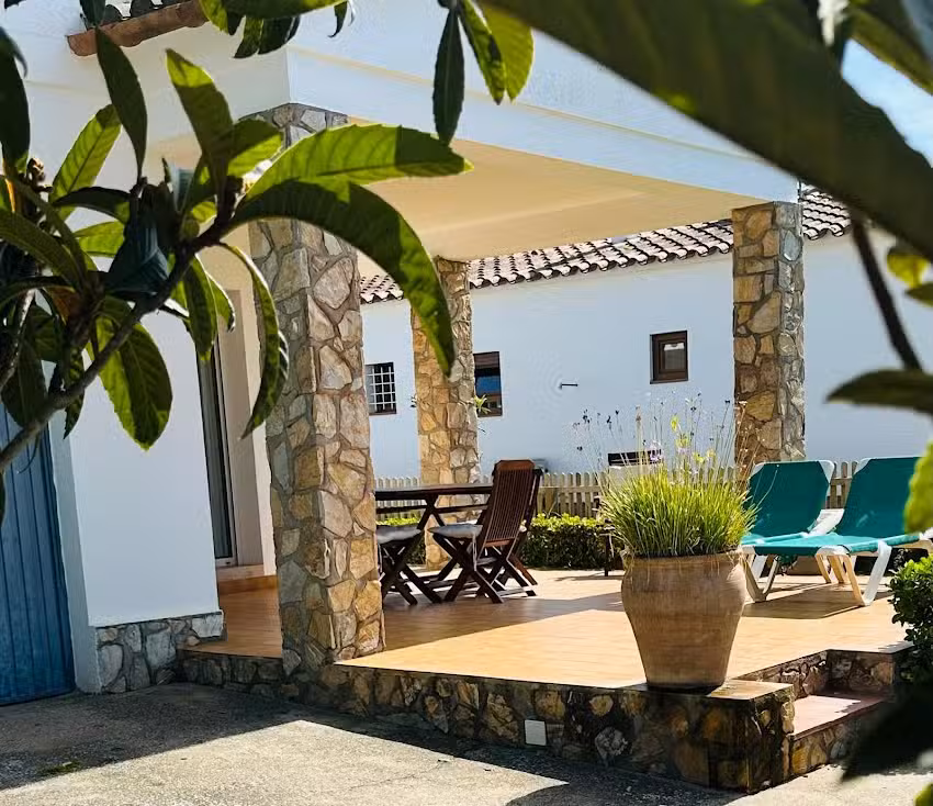 Villa Montserrat 2, HUTG-013927