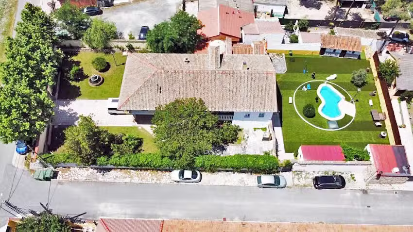 Villa Nogueroles