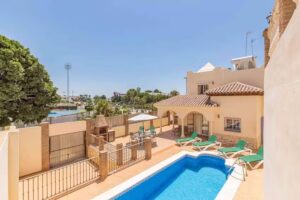 Villa Oliva Nerja &ndash; Luxury Redesign & Private Pool