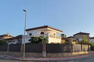 Villa Parad&iacute;s